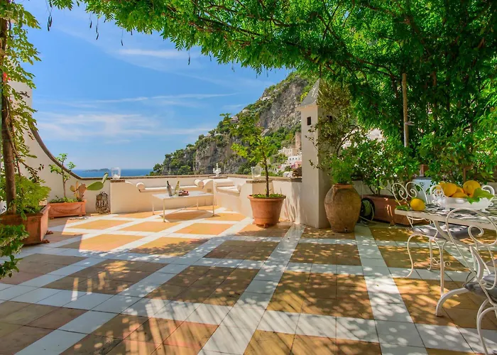 Villa Trara